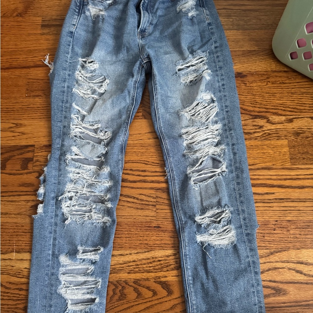 American Eagle Outfitters Distressed Blue Boyfriend Jeans